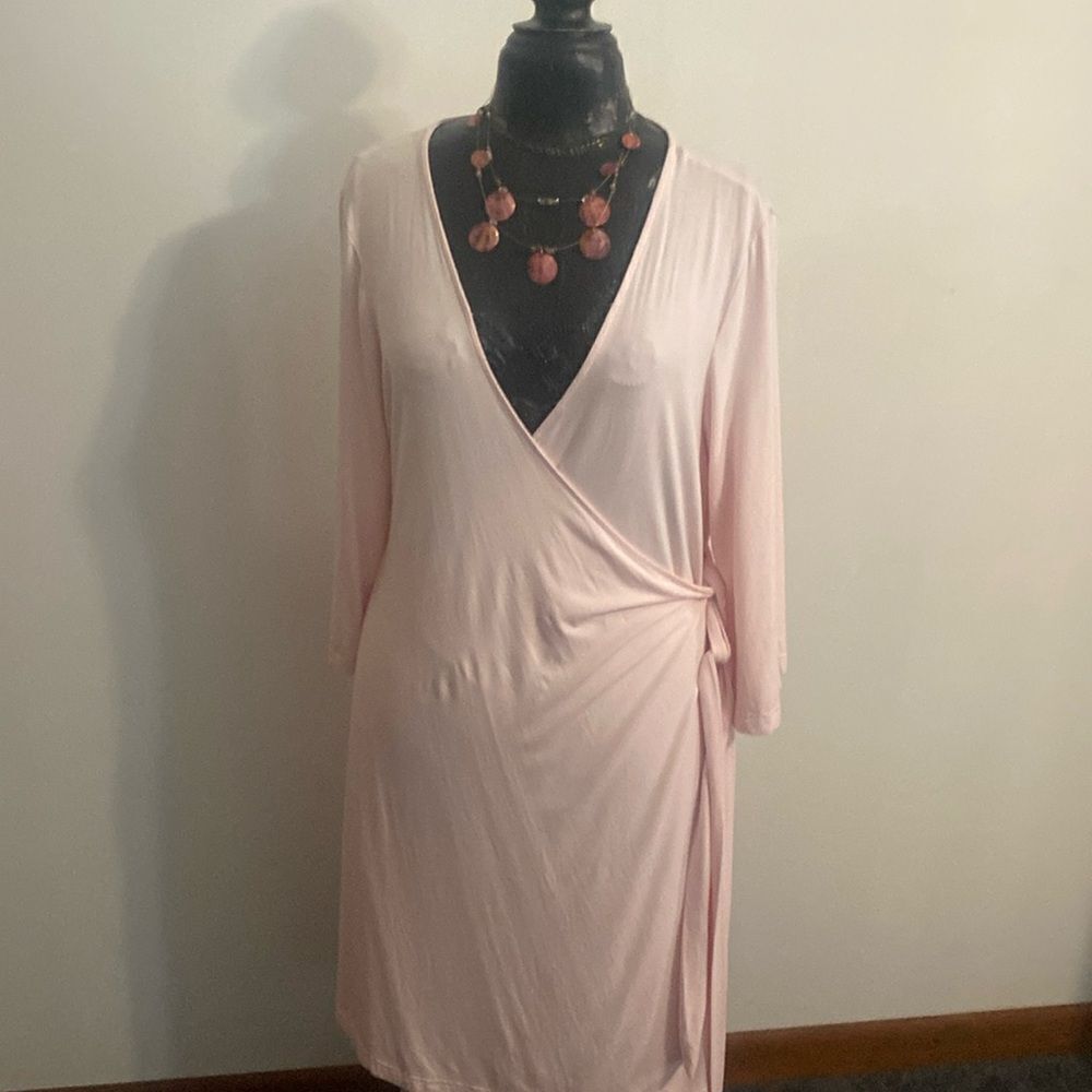 Caden Lane Pink 3/4 sleeves Wrap dress, size OS